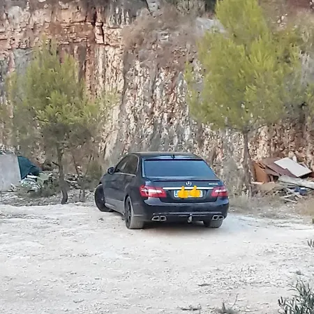 Jakupi סרנדה