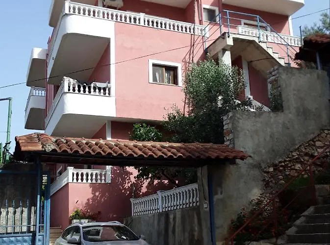 Jakupi * Sarandë